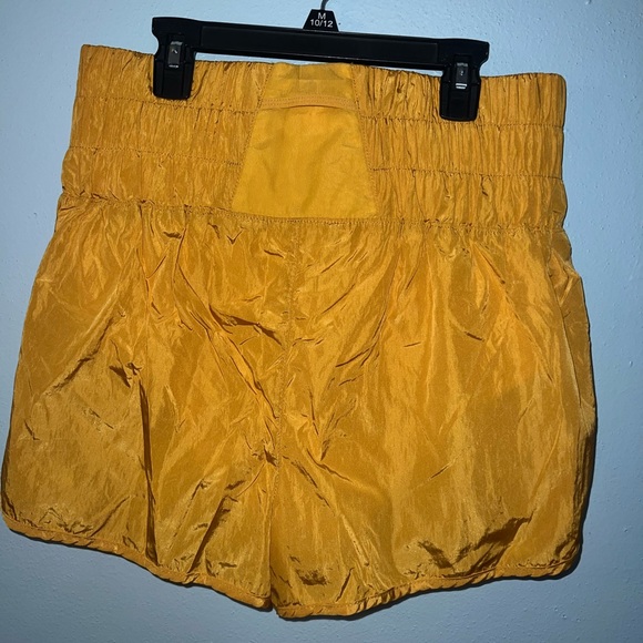 The Way Home Shorts - Honey Mallow - Picture 3 of 3